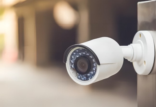 Cámaras Analógicas de Seguridad: Instalación para Empresas y Hogares