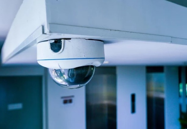 Cámaras Domo: Seguridad Eficiente y Discreta para tu Hogar o Negocio