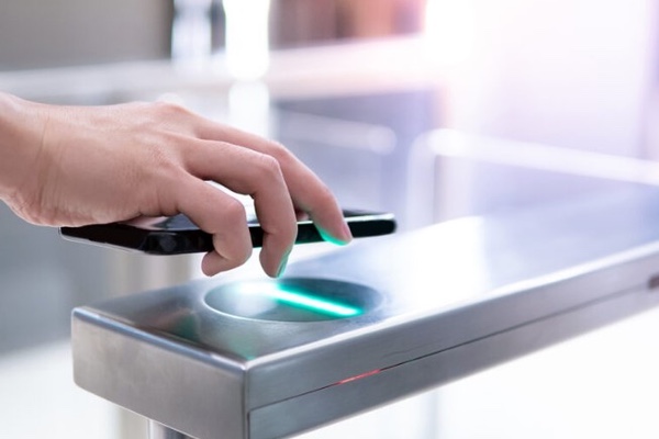 Sistemas de control de accesos horario y presencia en Barcelona